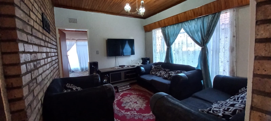 4 Bedroom Property for Sale in Elandia North West